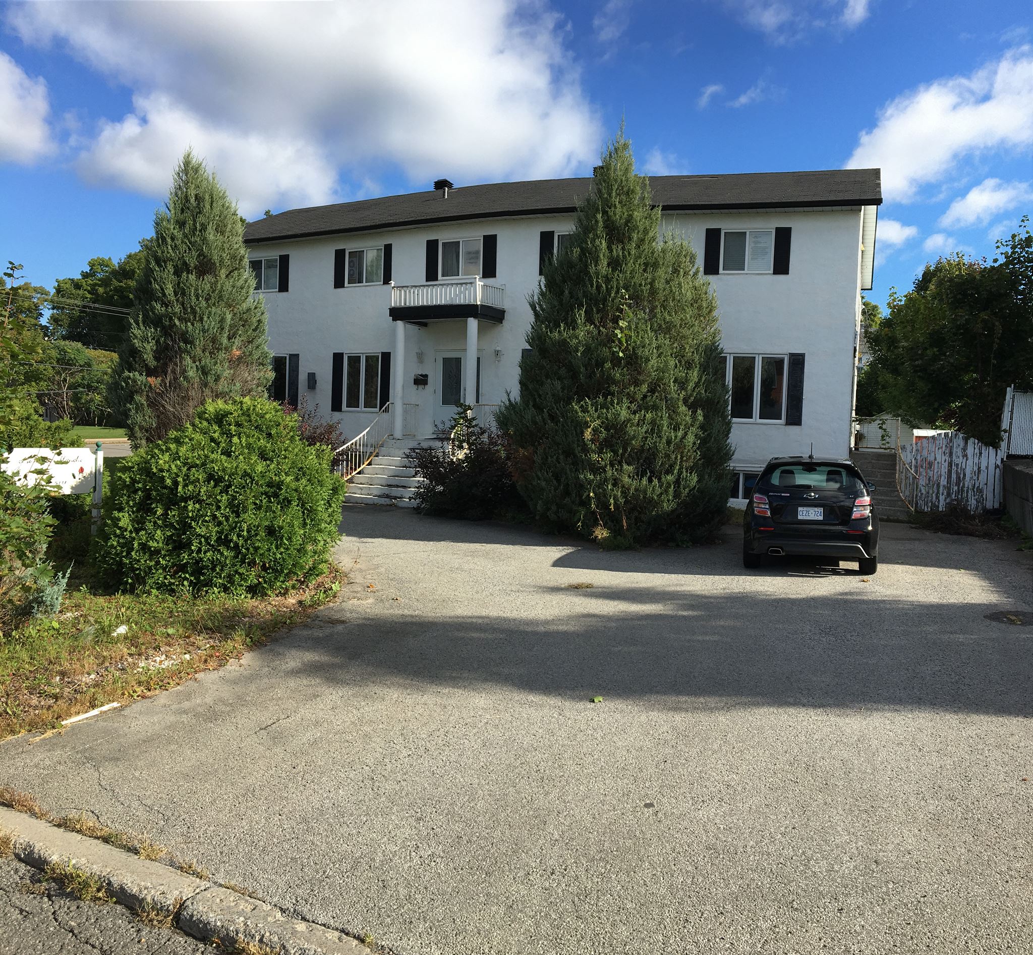 Résidence La Maison Blanche à DeuxMontagnes, Laurentides Résidences